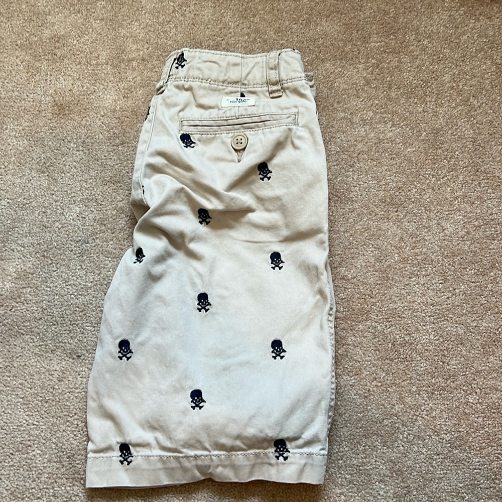 Boys khaki shorts